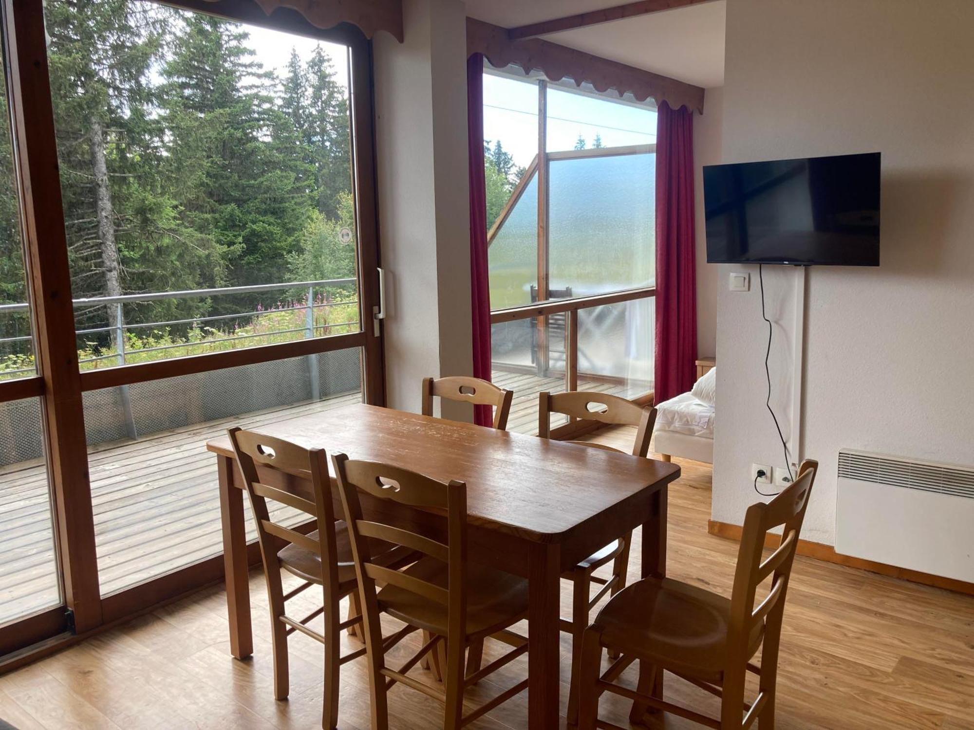 Appartement Pied Des Pistes, Terrasse Wifi Et Parking Chamrousse Exterior foto